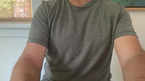 Snapshot of welcome_or_deal chatting on 05/31/26, 12:23 welcome_or_deal online show from 05/31/26, 12:23