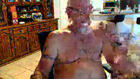 Wellhelloo online show from 04/29/26, 04:16