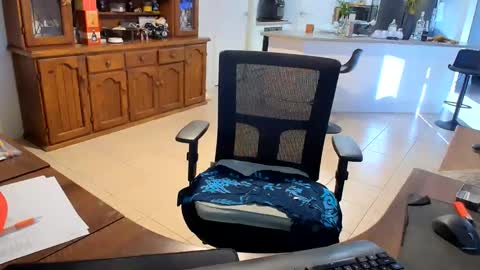 Wellhelloo online show from 05/21/26, 05:47