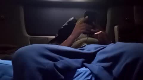 wellhung19781 online show from 04/05/26, 02:25