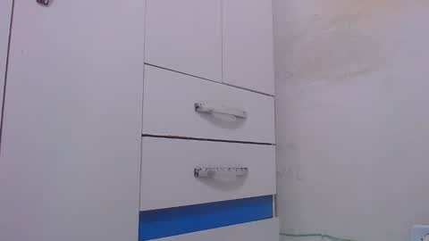 wellingtont online show from 11/02/25, 08:11