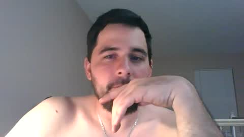 Snapshot of welluhhhh chatting on 08/08/26, 04:58 WellUhhhh online show from 08/08/26, 04:58