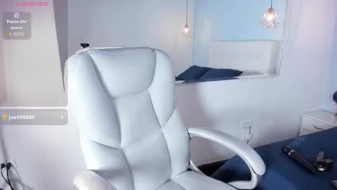 Wendolyn online show from 03/18/26, 03:15