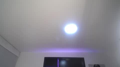 wendy_1_ online show from 04/23/26, 03:41