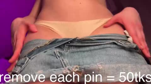 Daisy    online show from 02/05/25, 09:07