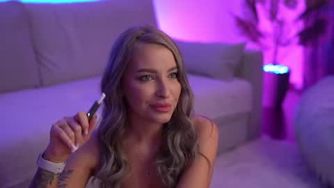 Wendy online show from 02/22/25, 01:02