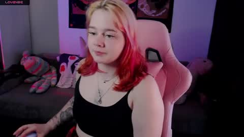 Snapshot of wendyycandy chatting on 06/15/26, 03:14 wendyycandy online show from 06/15/26, 03:14