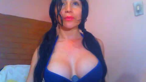 Snapshot of wenndy_ardent chatting on 12/29/24, 11:50 TaTis online show from 12/29/24, 11:50
