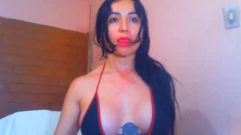 Snapshot of wenndy_ardent chatting on 12/30/24, 10:45 TaTis online show from 12/30/24, 10:45