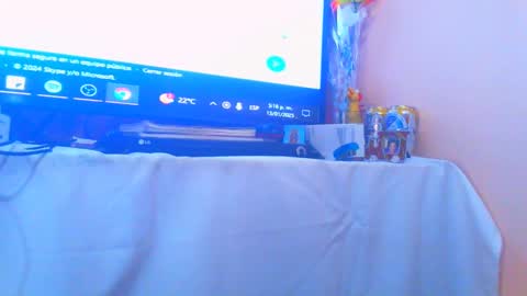 Snapshot of wenndy_ardent chatting on 01/13/25, 10:13 TaTis online show from 01/13/25, 10:13