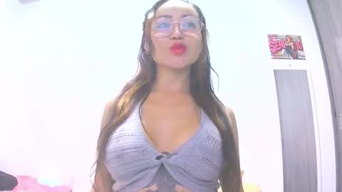 TaTis online show from 03/18/26, 02:09