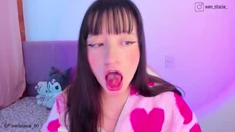 Wenstacie INDEPENDENT MODEL online show from 11/06/25, 02:45