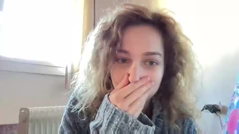 Snapshot of wenus_ss chatting on 12/08/24, 12:41 wenus_ss online show from 12/08/24, 12:41