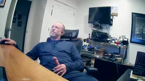weseeyouwatching online show from 04/30/26, 03:57