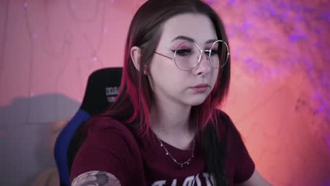 little girl who is always rightLisa online show from 01/08/25, 02:14