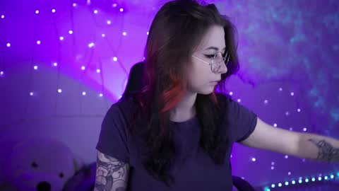 little girl who is always rightLisa online show from 01/10/25, 02:14