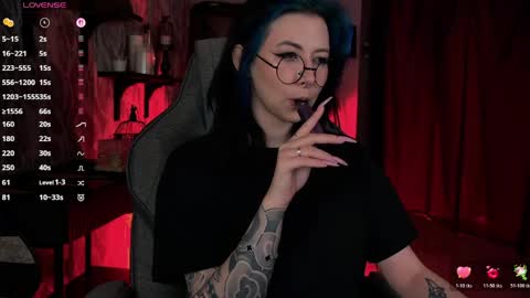 little girl who is always rightLisa online show from 04/23/26, 01:51