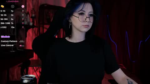 little girl who is always rightLisa online show from 06/10/26, 01:28