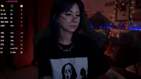 little girl who is always rightLisa online show from 07/22/26, 01:30