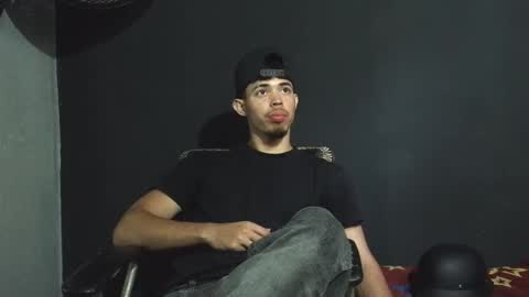 Snapshot of wesley_77 chatting on 03/01/26, 10:12 wesley_77 online show from 03/01/26, 10:12