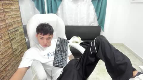 Snapshot of wesley_boy_ chatting on 02/17/26, 06:25 Wesley Boy online show from 02/17/26, 06:25