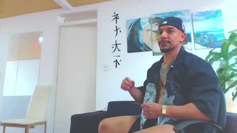 Wesley Rogger online show from 12/17/24, 07:26