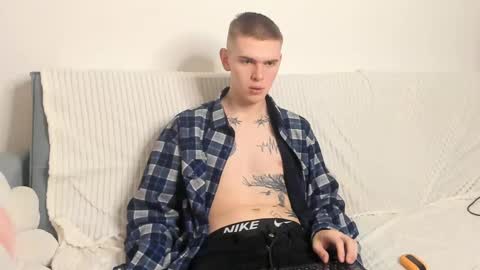 Snapshot of wesleyross chatting on 12/28/24, 08:47 Wes online show from 12/28/24, 08:47