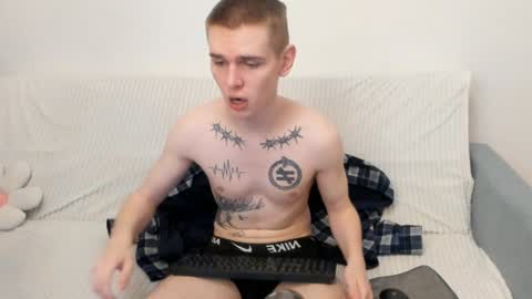 Snapshot of wesleyross chatting on 01/08/25, 08:50 Wes online show from 01/08/25, 08:50