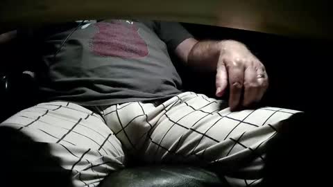 westvalleyguy54 online show from 11/12/25, 02:01