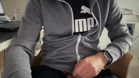 wet_adidasboy online show from 10/29/25, 09:22