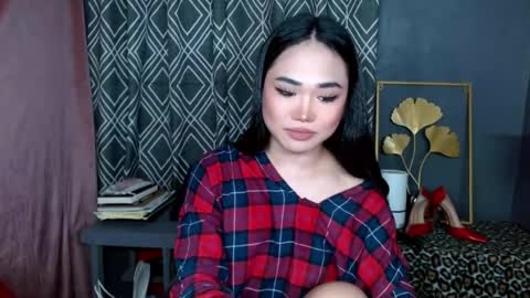 Snapshot of wet_kallista chatting on 04/27/26, 03:21 yana online show from 04/27/26, 03:21
