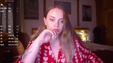 Lana online show from 06/23/26, 08:18