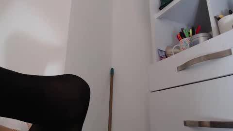 Diva online show from 02/20/25, 12:08