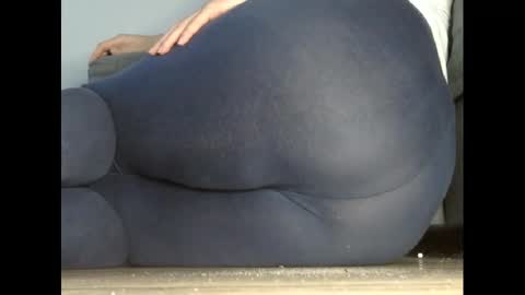 wet_pants2022 online show from 02/14/25, 06:29