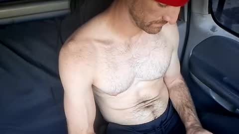 Snapshot of wet_reckless chatting on 10/30/25, 10:54 wet_reckless online show from 10/30/25, 10:54