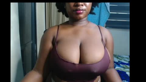 Snapshot of wet_xxpussy55 chatting on 07/04/26, 05:08 Sonia online show from 07/04/26, 05:08