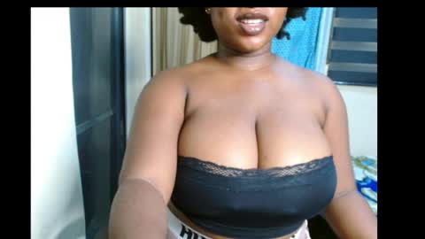 Snapshot of wet_xxpussy55 chatting on 07/06/26, 03:36 Sonia online show from 07/06/26, 03:36