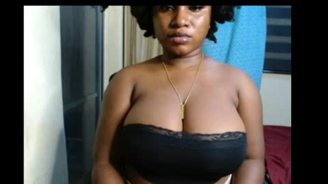 Snapshot of wet_xxpussy55 chatting on 07/19/26, 07:06 Sonia online show from 07/19/26, 07:06