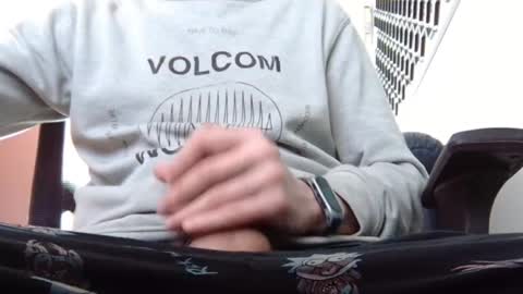 Snapshot of wetbigdickstream chatting on 02/15/25, 12:54 Wetbigdickstream online show from 02/15/25, 12:54