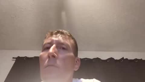 wetduck77777 online show from 05/17/26, 10:00