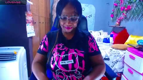 gina online show from 01/12/25, 11:26