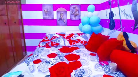 gina online show from 03/08/25, 05:17