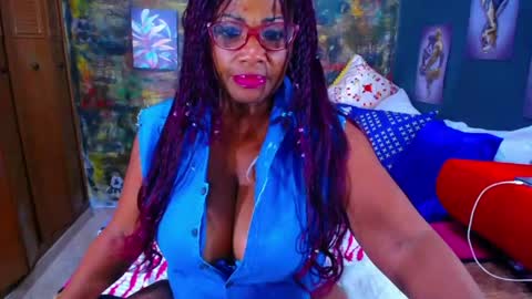 gina online show from 04/12/26, 08:19