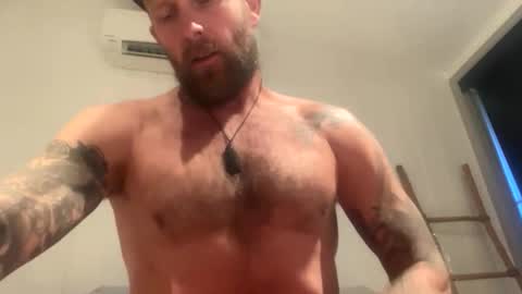 Snapshot of wetjohny chatting on 04/14/26, 07:53 wetjohny online show from 04/14/26, 07:53