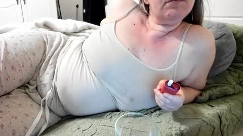 Snapshot of wetladyjoy chatting on 01/31/25, 07:08 Amy online show from 01/31/25, 07:08