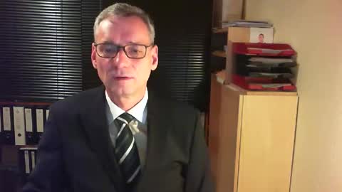 Snapshot of wetsuitedman chatting on 12/04/25, 06:27 Franz online show from 12/04/25, 06:27