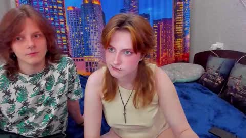 wettee_foxs online show from 09/25/25, 01:26