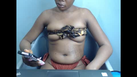 wetxxbabe online show from 10/11/25, 09:30