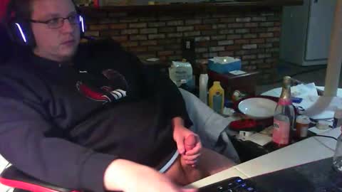 whateverdude555 online show from 12/16/25, 04:06