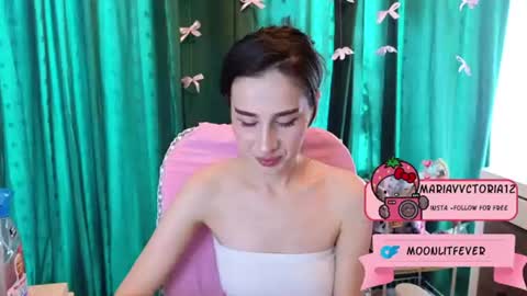 Snapshot of whats_her_name chatting on 07/03/26, 05:47 Victoria Maria online show from 07/03/26, 05:47